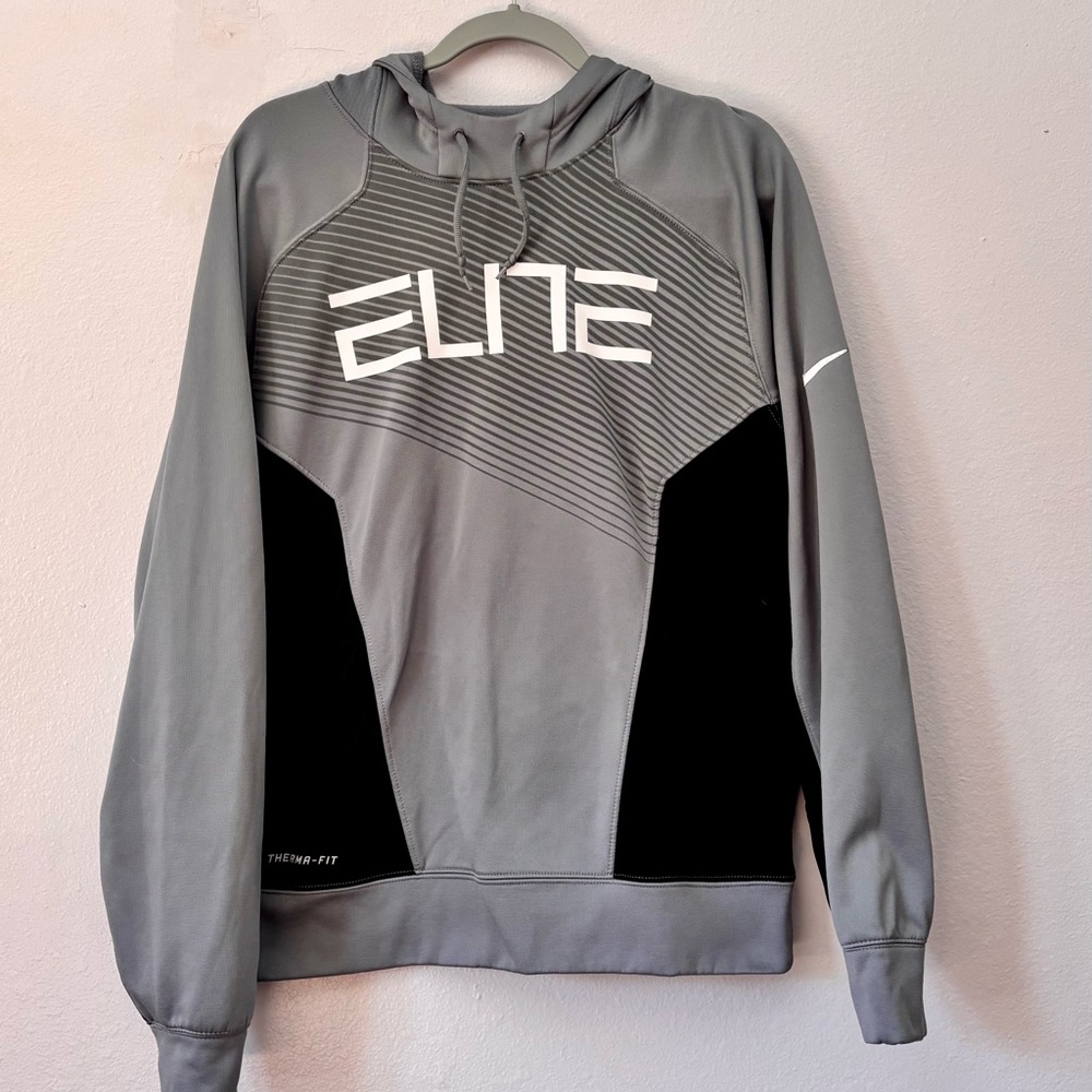 Nike Elite Therma -Fit  Men’s  Gray Black Hoodie Sweatshirt size M